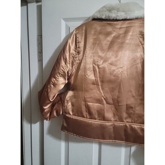 Taxi bronze color waste bomber like jacket pockets , Zipper‎ women's size medium - Picture 7 of 12